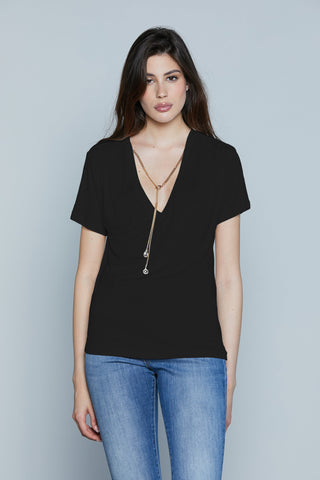 T-Shirt REUS M/M Scollo V con Collana più Logo più Cabochon