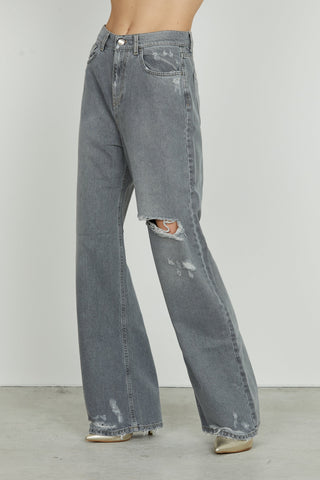 Jeans GISELLE_3 vita media 5tasche  con rotture loose fit denim