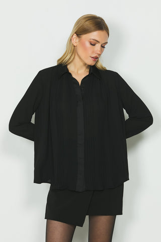 Camicia ELISABETHS manica lunga plisse' con contrasti, in raso