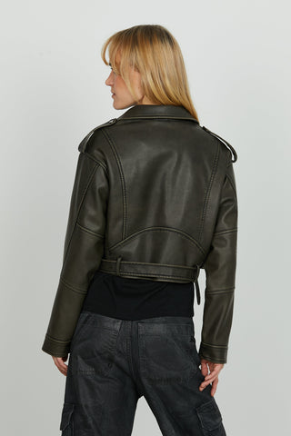 Giubbino ABIGAL manica lunga spalla scesa con zip più tasche più cintura ecopelle