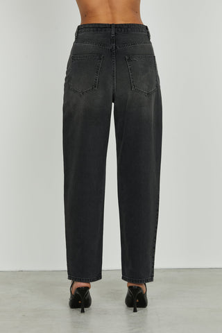 Panta CARLA_31 vita media 4 tasche con strass fondo baggy fit denim black