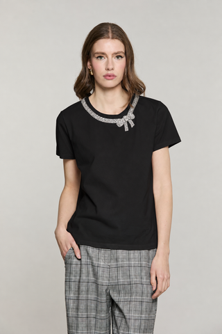 T-shirt KANTA mezza manica con girocollo più fiocco strass