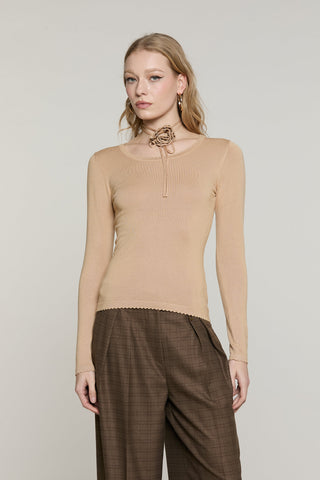 Maglia DANTIM manica lunga scollo madonna con collarino fiore con strass