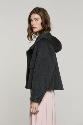 Cappotto LOVELYSA corto manica lunga con tasche toppa più cappuccio più zip più snap