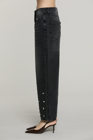 Panta CARLA_BLACK v.media baggy fit con castoni più pietre più perline denim black