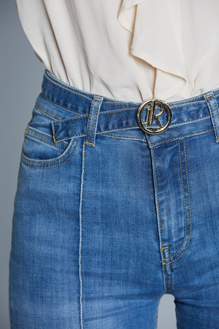 Jeans TRACY_B Vita Alta con Cintura più Fibbia Logo 5 Ts con Impunture Zampa Denim