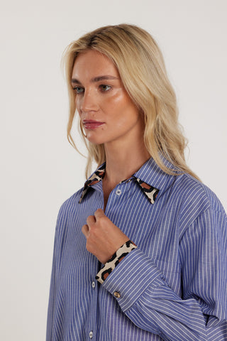 Camicia MARTINE maniche lunghe con doppio polso più fantasia animalier più tasca a punta righe