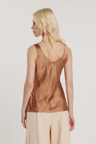 Top SIK doppio scollo a V raso