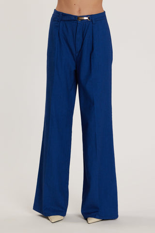 Pantalone ALAIN_21 vita alta con cintura più alamaro più pinces più tasche francesi denim