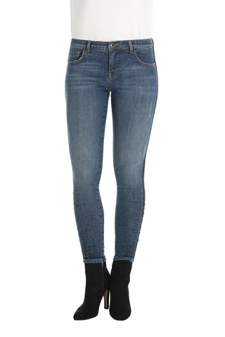 Pantalone jeans 5 tasche vita alta con profili in gros grain e strass sul fondo in denim colore blue scuro, relish fashion moda, abbigliamento femminile