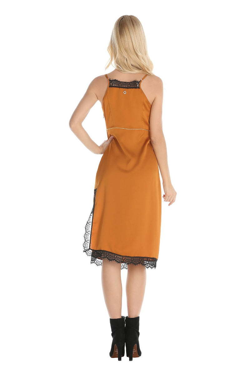 Abito midi con spalline sottili e dettagli in pizzo, relish fashion moda, abbigliamento femminile